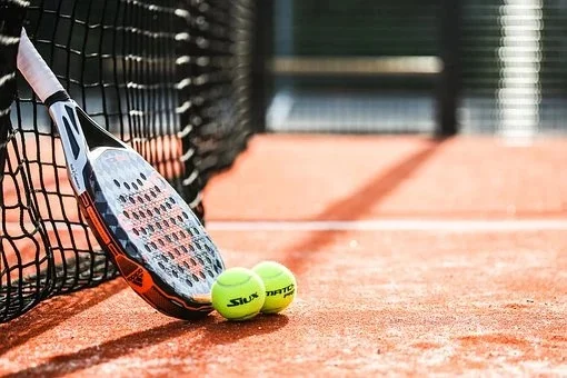 Nieuwste sportrage Padel ook in Badhoevedorp